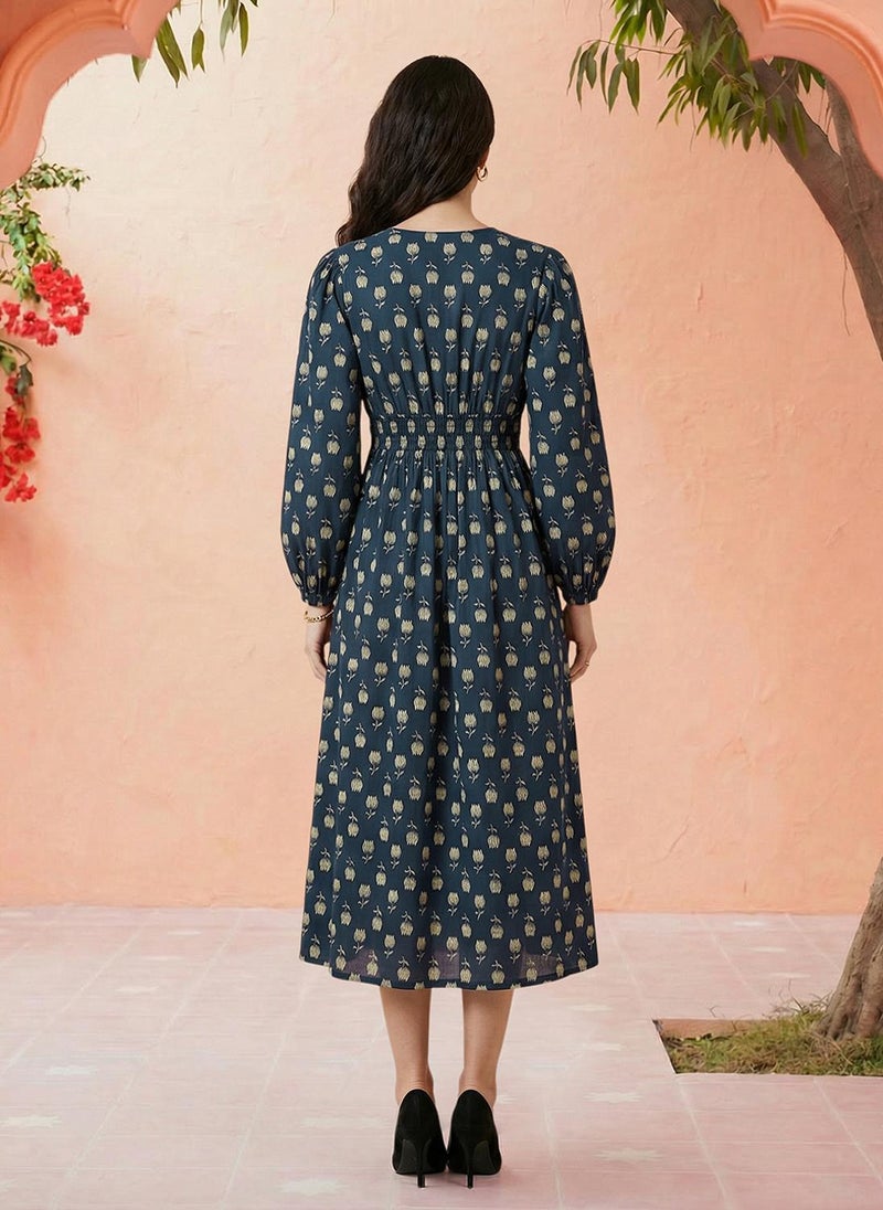 Globus Women Blue Allover Floral Printed V-Neck Bishop Sleeves Fit & Flare Midi Dress - Image 4